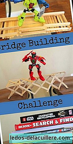 Jouer avec les enfants: construire des ponts pour les jouets