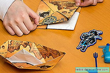 Complete paper boat kit capable of navigating