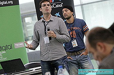 KitCaixa, 14-18 yaş arasındaki genç girişimciler için kullanılan okullarda
