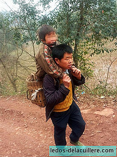 La storia di Yu Xukang: un padre con molto coraggio che lotta per l'educazione di suo figlio