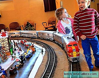 A história da ferrovia em miniatura, uma bela modelo em Sevilha