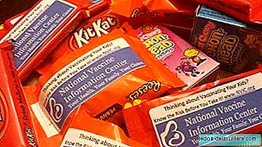 The last of the anti-vaccines: advertising candy for Halloween