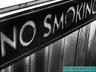Запрет на курение в общественных местах привел к сокращению преждевременных родов