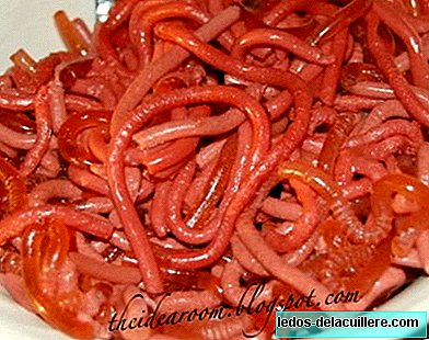 Jelly worms for Halloween night