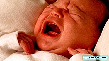 Ali dojeni dojenčki več jokajo?