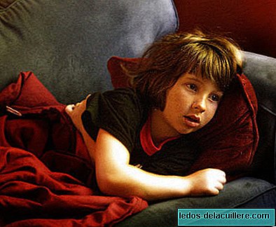 Lastel, kes vaatavad televiisorit enne magamaminekut, võtab uinumine kauem aega