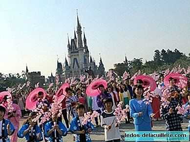 Disney Parks ja UNICEF osallistuvat 50-vuotisjuhlaan "se on pieni maailma"