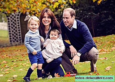 The princes of Cambridge congratulate us on Christmas wearing Spanish fashion