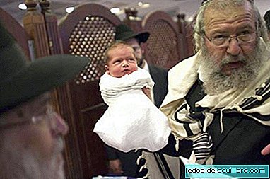 Niujorko rabinai gali ir toliau čiulpti kūdikių penius, juos apipjaustę