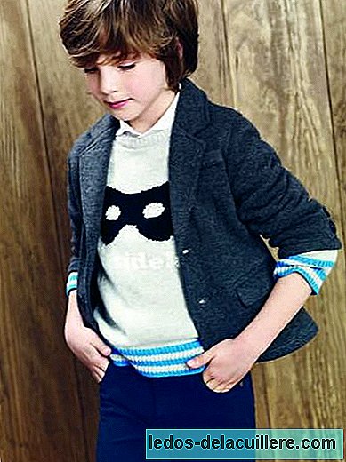 Kids handle points to hipster style for kids
