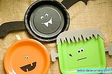 Artesanato simples de Halloween: pratos monstruosos para pendurar na parede