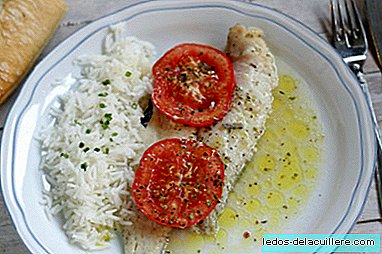 Express hake in the microwave. Quick recipe