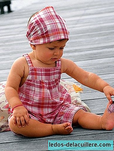 Letní móda 2014 pro kojence a děti: doplňky na pláž