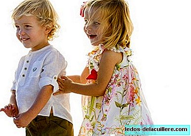 Divatos 2014-es nyári csecsemők és gyermekek számára: szettek testvérekhez vagy ikrekhez