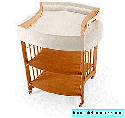 Evolutionary furniture for the baby's room to grow with him. Changers and other accessories