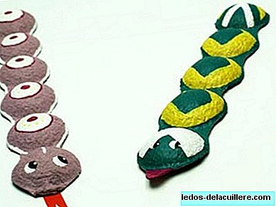 Don't you know what you are going to do this afternoon with the children? See what funniest cardboard snakes