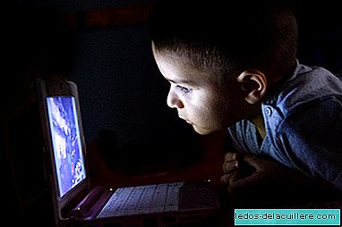 Protégeles ist eine Kinderschutzorganisation, die sich auf die Nutzung des Internets, des Mobilfunks und der digitalen Freizeit konzentriert
