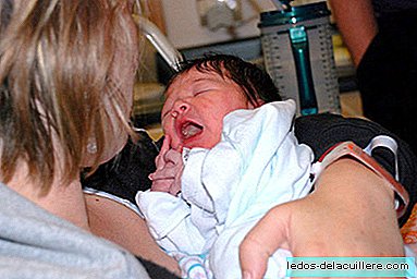 Co dzieje się z ciałem po porodzie? Stan fizyczny matki po porodzie
