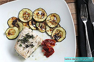 Recipe of lemon fish in papillote with zucchini chips