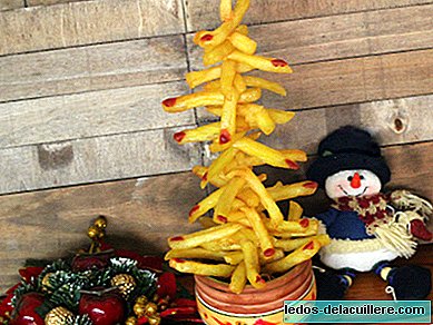 Christmas recipes to make with children: Christmas tree made of french fries