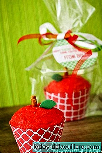 Cadeau pour les enseignants du nouveau cours: des cupcakes en forme de pomme