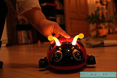 Check if toys can harm your children's hearing: a very loud sound for an adult, it is also for a child