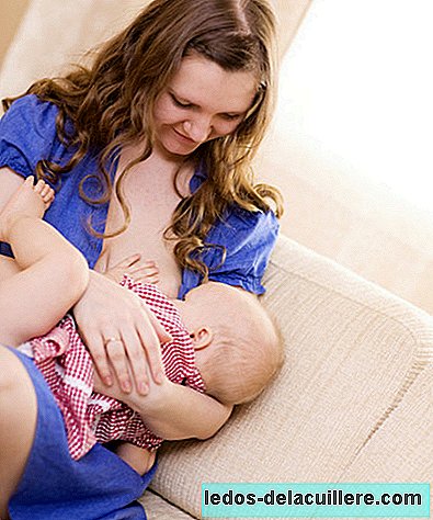 È richiesta una legge per proteggere l'allattamento al seno in pubblico