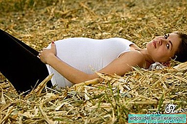 Week 31 of pregnancy: the breasts begin to form milk