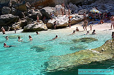 Če z otroki potujete na Sardinijo, teh plaž ne morete zgrešiti