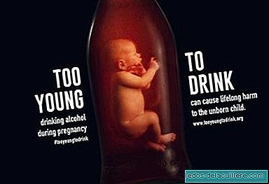 태아 알코올 증후군을 예방하기위한 충격적인 캠페인, '너무 마시기'