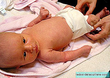 Uno studio collega l'uso di salviette per neonati con dermatite allergica