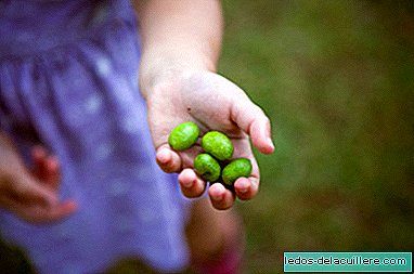 A two-year-old boy almost dies choked by an olive, what to do in these cases?