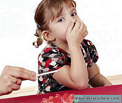 واحد أكثر خطر على الأطفال التدخين السلبي: تسوس الأسنان