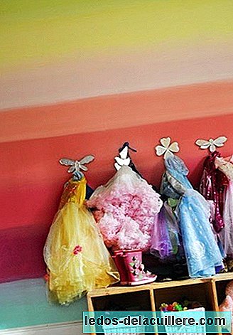 A good idea to organize the costumes of the kids