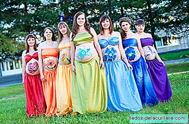 希望の写真：「虹」の赤ん坊は中絶または生命のない赤ん坊の後で着く人です