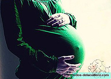 En Houston-kvinna föder tre babypar (sextupletter)