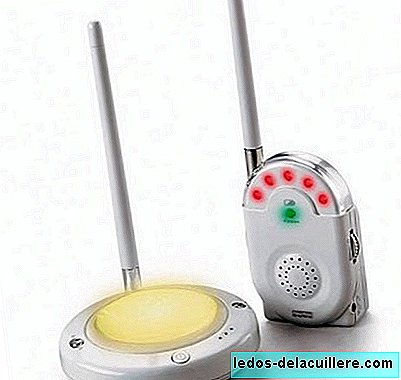 Обеспечение безопасности вашего ребенка с помощью Light and Sound Intercom