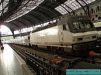 السفر عبر فرنسا على السكك الحديدية الفرنسية لل SNCF