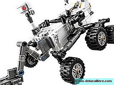 The toy reproduced by the NASA Curiosity ship that was approved in Cuusoo can now be purchased in Lego