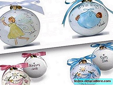 Ornamente personalizate pentru pomul de Crăciun