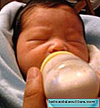 Infant foods with leptin to avoid obesity