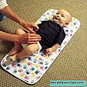 Kā nomainīt mazuļa drēbes