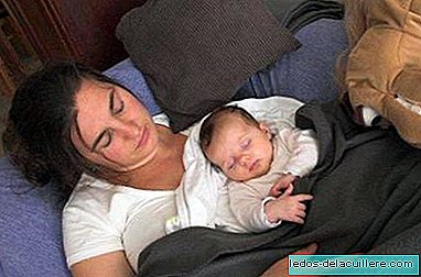 Ο ύπνος με τους γονείς του καπνίσματος τριπλασιάζει το επίπεδο νικοτίνης στο μωρό