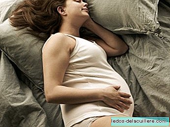Relaxation exercise at home during pregnancy