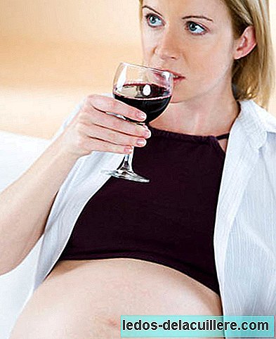 الكحول أثناء الحمل يسبب اضطرابات في واحد من كل ألف مولود جديد