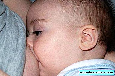 The breastfed baby performs ten percent more sucking movements than the one who takes a bottle
