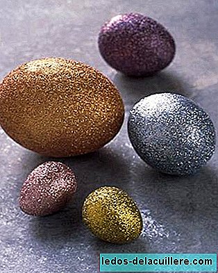 Světlé velikonoční vejce, aby se s dětmi
