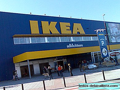 Go shopping in Ikea with the children