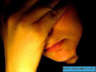 Mangel på søvn etter fødsel kan være et symptom på depresjon