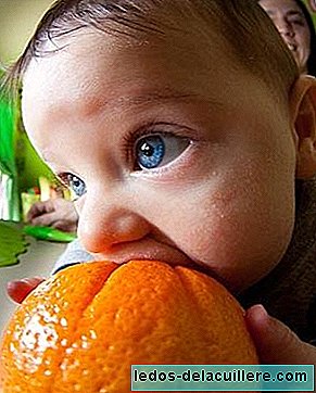 Vaisiai, maitinami kūdikiais: apelsinai ir mandarinai